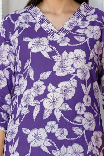 Women Floral Printed Regular Sequinned Kurta with Trousers & With Dupatta