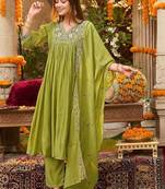 Women Ethnic Motifs Embroidered Empire Thread Work Kurta with Trousers & With Dupatta