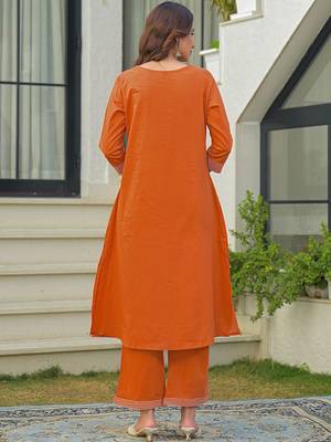 Women Ethnic Motifs Embroidered Regular Thread Work Kurta with Trousers & With Dupatta 3