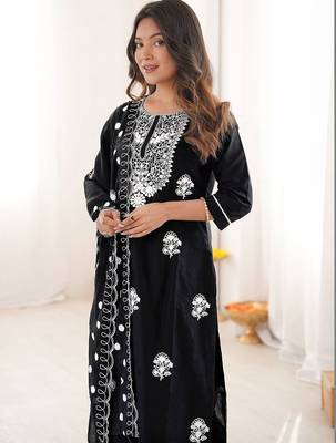 Women Ethnic Motifs Embroidered Regular Thread Work Kurta with Trousers & With Dupatta 2
