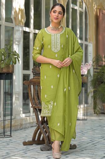 Women Ethnic Motifs Embroidered Regular Thread Work Kurta with Trousers & With Dupatta