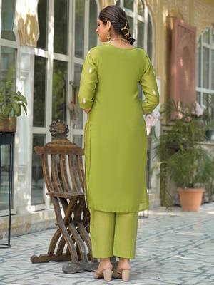 Women Ethnic Motifs Embroidered Regular Thread Work Kurta with Trousers & With Dupatta 4