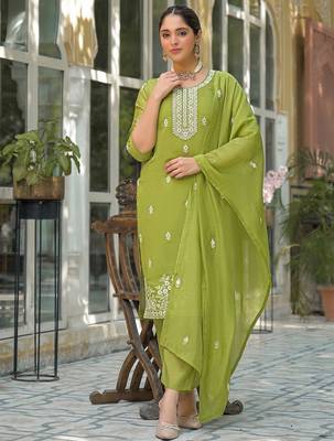 Women Ethnic Motifs Embroidered Regular Thread Work Kurta with Trousers & With Dupatta 5