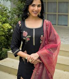 Women Embroidered Regular Sequinned Kurta with Trousers & With Dupatta