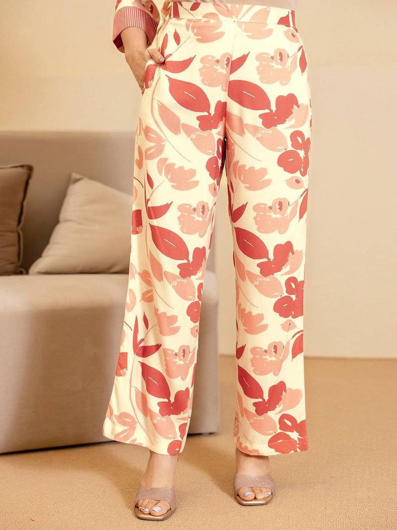 Women Floral Printed Kurta with Trouser