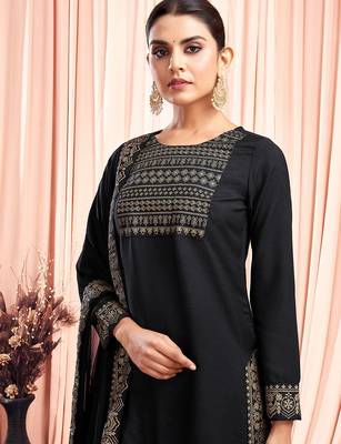 Women Floral Printed Kurta with Palazzo & Dupatta 1