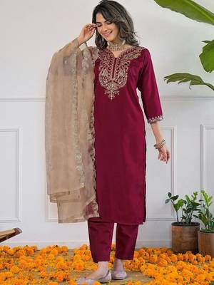 Women Ethnic Motifs Embroidered Regular Kurta with Trousers & With Dupatta 7
