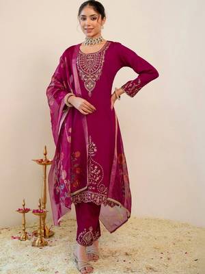 Women Ethnic Motifs Embroidered Regular Thread Work Kurta with Trousers & With Dupatta 1