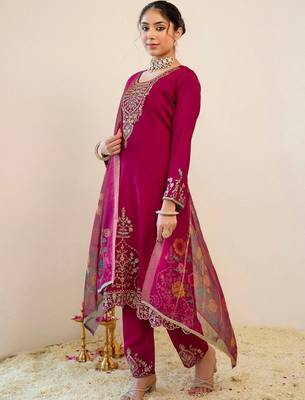 Women Ethnic Motifs Embroidered Regular Thread Work Kurta with Trousers & With Dupatta 3