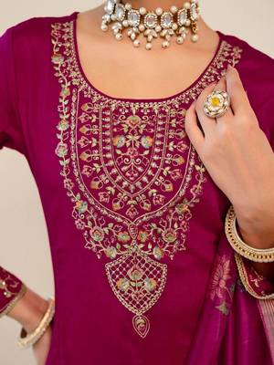 Women Ethnic Motifs Embroidered Regular Thread Work Kurta with Trousers & With Dupatta 5