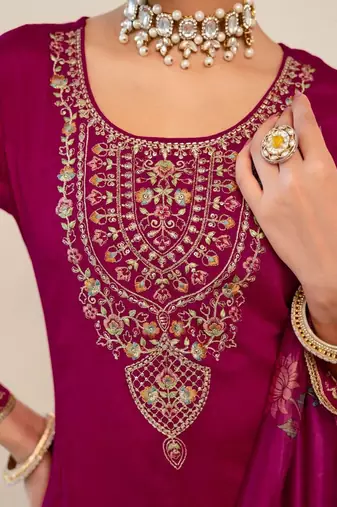 Women Ethnic Motifs Embroidered Regular Thread Work Kurta with Trousers & With Dupatta
