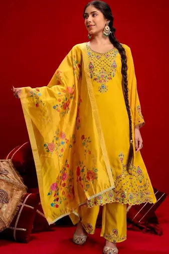 Women Ethnic Motifs Regular Thread Work Kurta with Trousers & With Dupatta