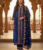 Women Floral Embroidered Regular Thread Work Velvet Kurta with Trousers & With Dupatta