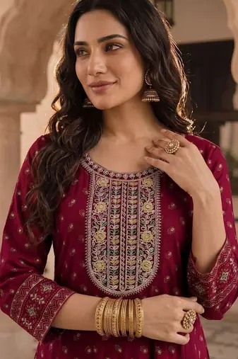 Women Ethnic Motifs Printed Regular Thread Work Kurta with Trousers & With Dupatta