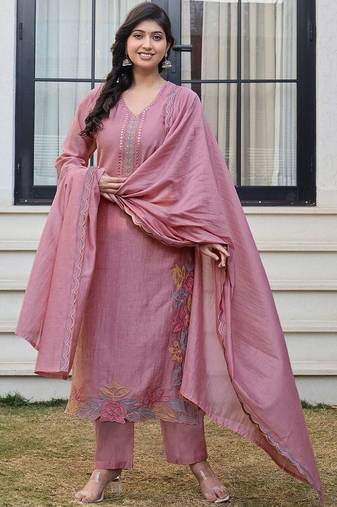 Women Floral Embroidered Regular Thread Work Kurta with Trousers & With Dupatta