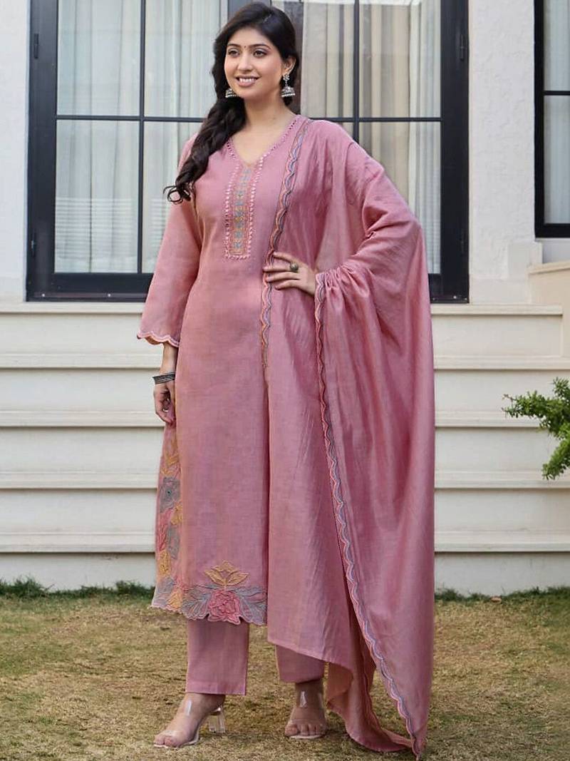 Women Floral Embroidered Regular Thread Work Kurta with Trousers & With Dupatta