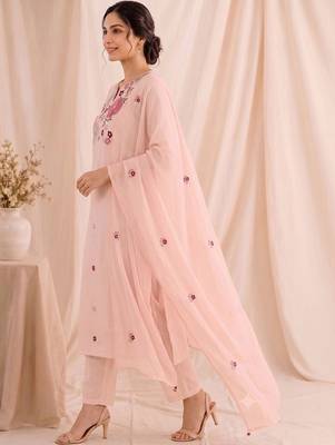 Women Floral Embroidered Regular Thread Work Chanderi Cotton Kurta with Trousers & With Dupatta 2