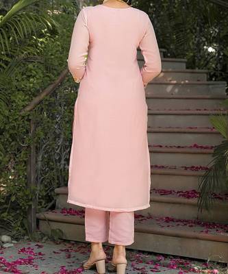 Women Floral Embroidered Regular Thread Work Kurta with Trousers & With Dupatta 3