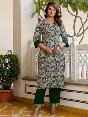Floral Printed V-Neck Straight Kurta With Trousers & Dupatta 5
