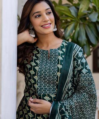 Floral Printed Notch Neck Straight Kurta With Trousers & Dupatta 3