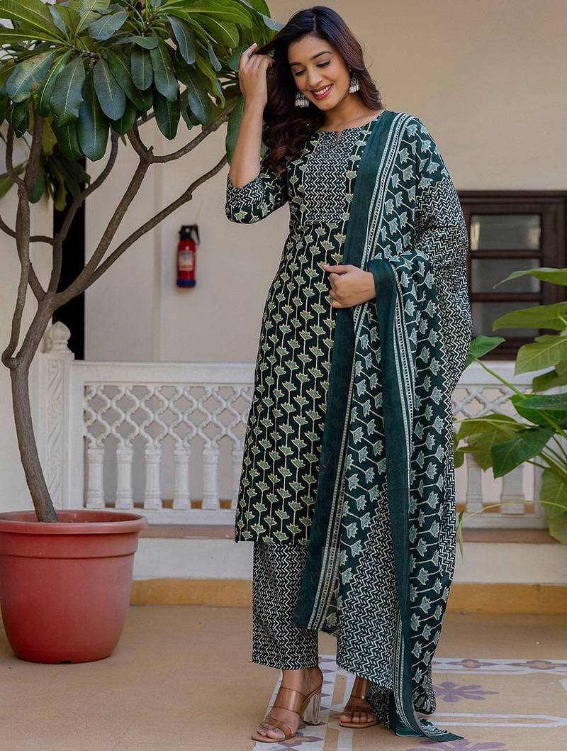 Floral Printed Notch Neck Straight Kurta With Trousers & Dupatta