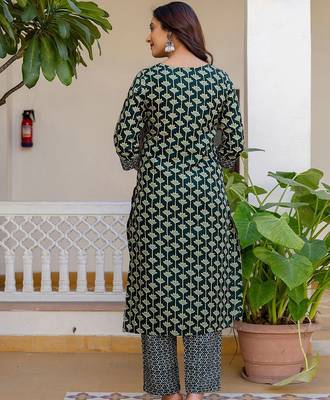 Floral Printed Notch Neck Straight Kurta With Trousers & Dupatta 4