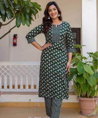 Floral Printed Notch Neck Straight Kurta With Trousers & Dupatta 5