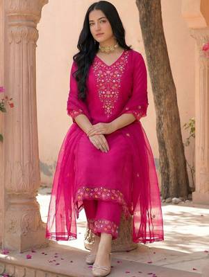 Women Ethnic Motifs Embroidered Regular Thread Work Kurta with Trousers & With Dupatta 6