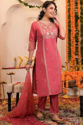 Women Ethnic Motifs Embroidered Thread Work Kurta & Trousers With Dupatta