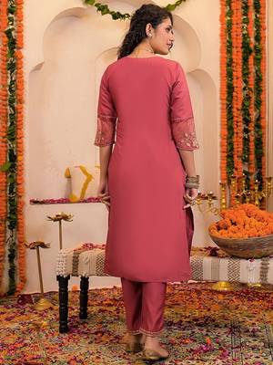 Women Ethnic Motifs Embroidered Thread Work Kurta & Trousers With Dupatta 5