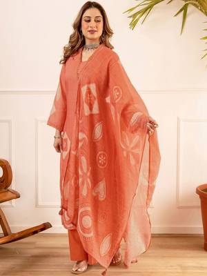 Women Printed Regular Pure Cotton Kurta with Palazzos & With Dupatta 3