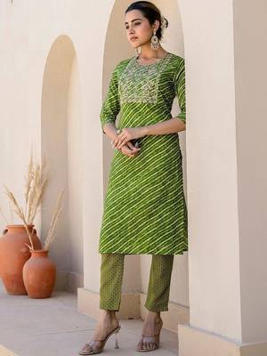 Women Leheriya Dyed Regular Sequinned Pure Cotton Kurta with Trousers & With Dupatta 4