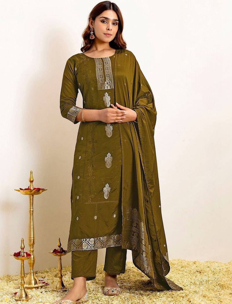 Women Ethnic Motifs Embroidered Regular Kurta with Trousers & With Dupatta