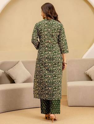 Women Floral Printed Regular Kurta with Trousers & Dupatta 3