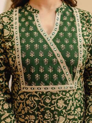 Women Floral Printed Regular Kurta with Trousers & Dupatta 6