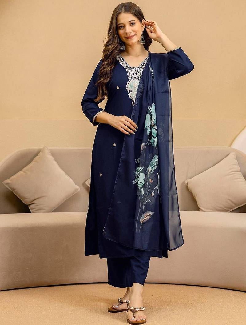 Floral Embroidered Square Neck Thread Work Kurta With Trousers & Dupatta