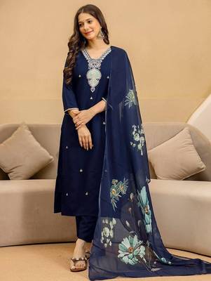 Floral Embroidered Square Neck Thread Work Kurta With Trousers & Dupatta 4
