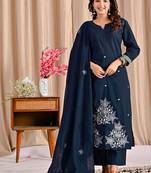 Women Floral Embroidered Regular Thread Work Kurta with Trousers & With Dupatta