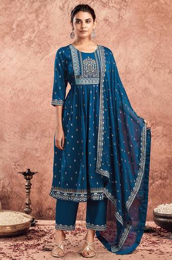 Women Ethnic Motifs Printed Regular Kurta with Trousers & Dupatta