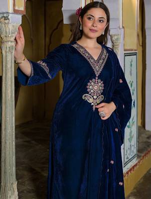 Women Ethnic Motifs Embroidered Regular Thread Work Velvet Kurta with Trousers & With Dupatta 2
