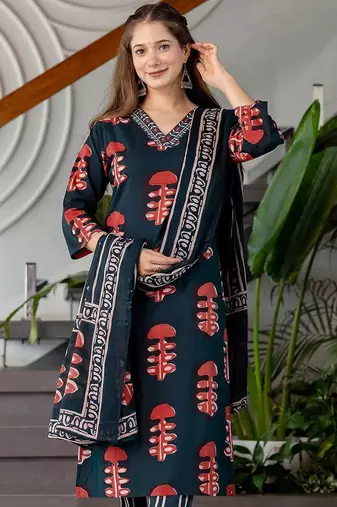 Floral Printed V-Neck Straight Kurta With Trousers & Dupatta