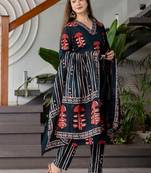 Floral Printed V-Neck Straight Kurta With Trousers & Dupatta