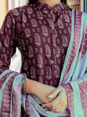 Women Ethnic Motifs Printed Regular Kurta with Trousers & Dupatta 3