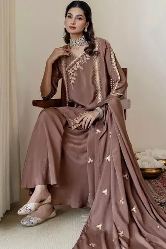 Women Ethnic Motifs Embroidered Regular Thread Work Kurta With Sharara & Dupatta