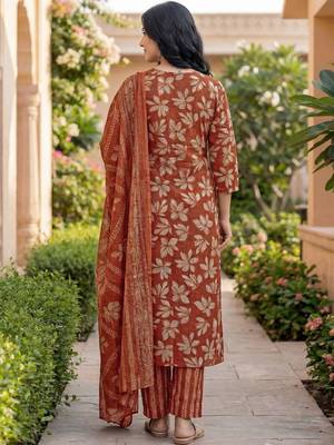Women Ethnic Motifs Printed Regular Thread Work Kurta with Trousers & With Dupatta 3