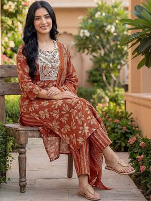 Women Ethnic Motifs Printed Regular Thread Work Kurta with Trousers & With Dupatta 4