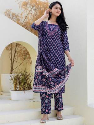 Floral Printed Notch Neck Sequinned Straight Kurta With Trouser & Dupatta 3