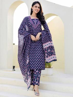 Floral Printed Notch Neck Sequinned Straight Kurta With Trouser & Dupatta 4