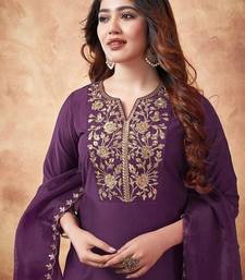 Women Floral Embroidered Kurta with Trousers & Dupatta