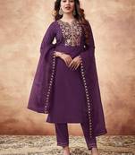 Women Floral Embroidered Kurta with Trousers & Dupatta